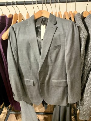 Banana Republic by null