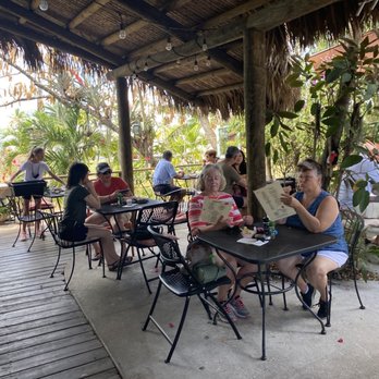 Havanna Cafe - Patio and garden - Cuban Near Me - Chokoloskee, Florida Havanna Cafe - Patio and garden - Cuban Near Me - Chokoloskee, Florida