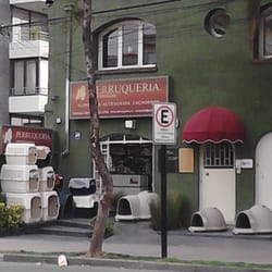 Clínica Veterinaria Perruquería Montparnasse