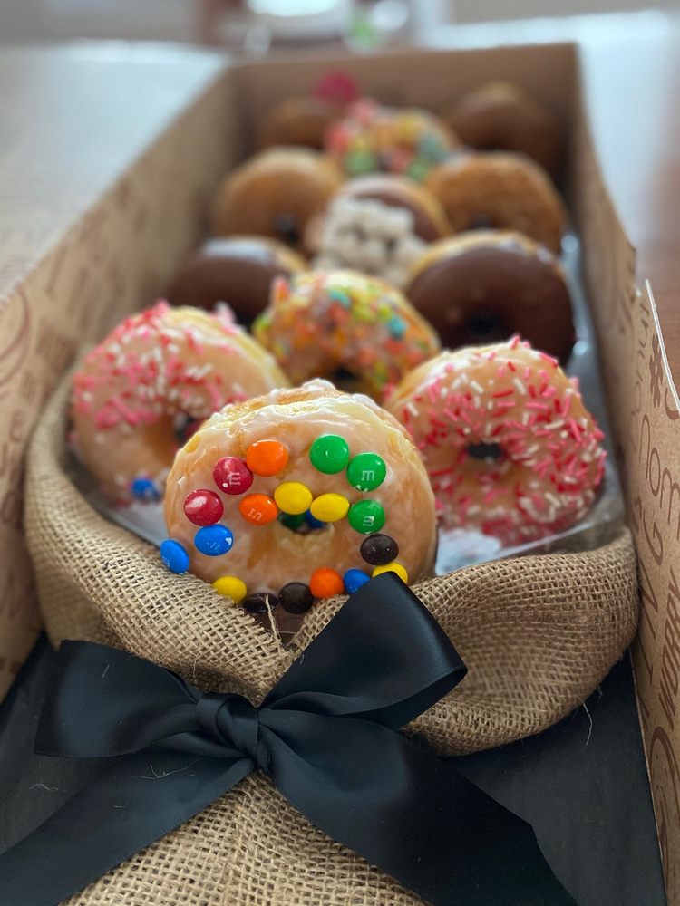 COCO DONUTS 272 Photos & 170 Reviews 7965 S Rainbow Blvd, Las Vegas