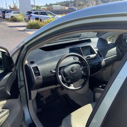 Look at this interior, practically looks brand new!