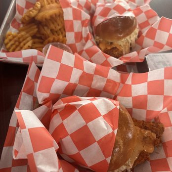 Hangry Joe's Hot Chicken - Chicken Sando and Combo 1 (SandoFries) - Chicken Shop Near Me - Centreville, Virginia Hangry Joe's Hot Chicken - Chicken Sando and Combo 1 (SandoFries) - Chicken Shop Near Me - Centreville, Virginia