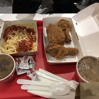 Jollibee - Fried chicken and filipino spaghetti :) - Fast Food Near Me - New York, New York Jollibee - Fried chicken and filipino spaghetti :) - Fast Food Near Me - New York, New York