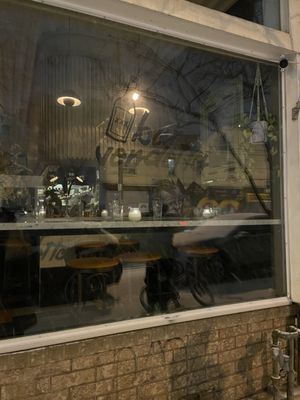 Bar Vendetta by null