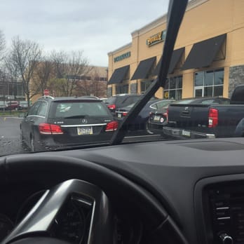 First Watch - Parking is the worst!! They tow across the street so you have no choice but to wait it out in that cramped Parking lot :( - Breakfast & Brunch Near Me - Wynnewood, Pennsylvania
