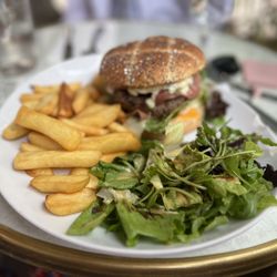 Le Bistrot de la Place - Burger Parisien