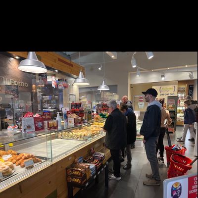 Autogrill Villoresi Est by null