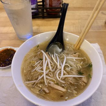 Shank & Bone - Pho Chicken  soup - Vietnamese Near Me - San Diego, California