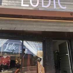 LUDIC  - Front of store
