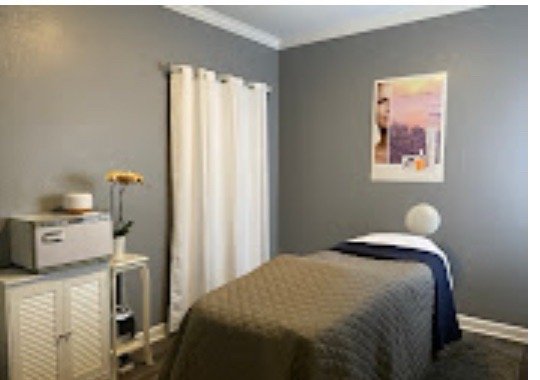 Serenity Wellness Spa by null