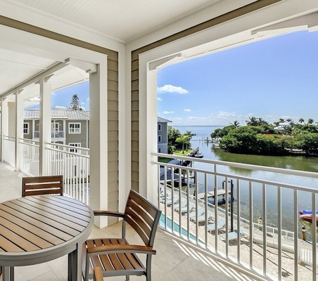 Waterline Villas & Marina, Autograph Collection by null