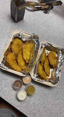 Mami's Empanadas by null