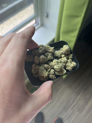 Green Rose Dispensary by null