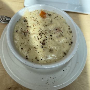 Up The Creek - New England Clam Chowder YUMMMM - American Near Me - Vail, Colorado Up The Creek - New England Clam Chowder YUMMMM - American Near Me - Vail, Colorado