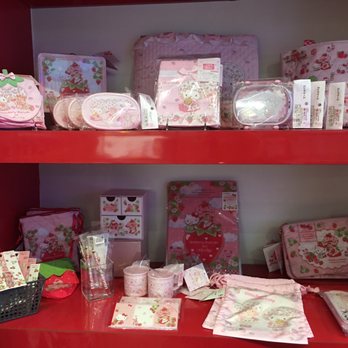 PIQ - Home Decor Near Me - New York, New York