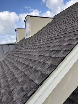 Garcia Texas Roofing Logo