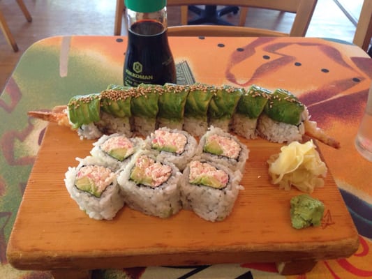 Photo of Sushi Tomo - Palo Alto, CA, US. Are you seeing this right now?? Yummmm