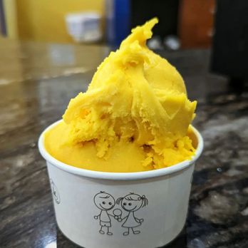 Ed's Real Scoop - Mango Sorbet - Ice Cream & Frozen Yogurt Near Me - Toronto, Ontario Ed's Real Scoop - Mango Sorbet - Ice Cream & Frozen Yogurt Near Me - Toronto, Ontario