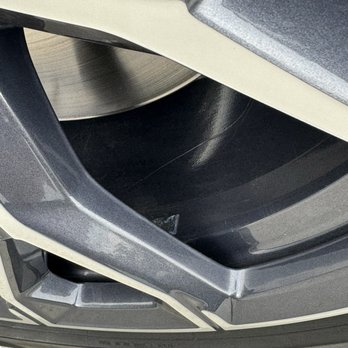 Melbourne BMW - Deep scratches. - Car Dealers Near Me - Melbourne, Florida
