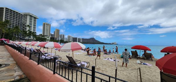 Waikīkī Beach by null