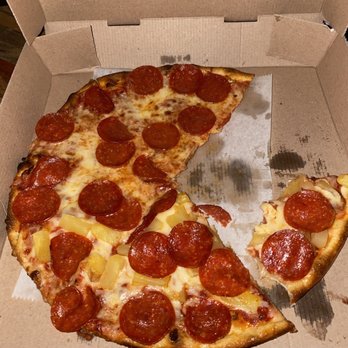 Pizza Ricca - 1/2 Pepperoni 1/2 Pepperoni Pineapple Pizza - Pizza Near Me - Hollywood, Florida Pizza Ricca - 1/2 Pepperoni 1/2 Pepperoni Pineapple Pizza - Pizza Near Me - Hollywood, Florida