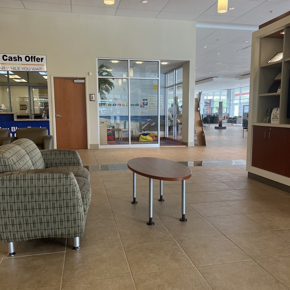 Classic Toyota Henderson - Lobby - Car Dealers Near Me - Henderson, North Carolina Classic Toyota Henderson - Lobby - Car Dealers Near Me - Henderson, North Carolina