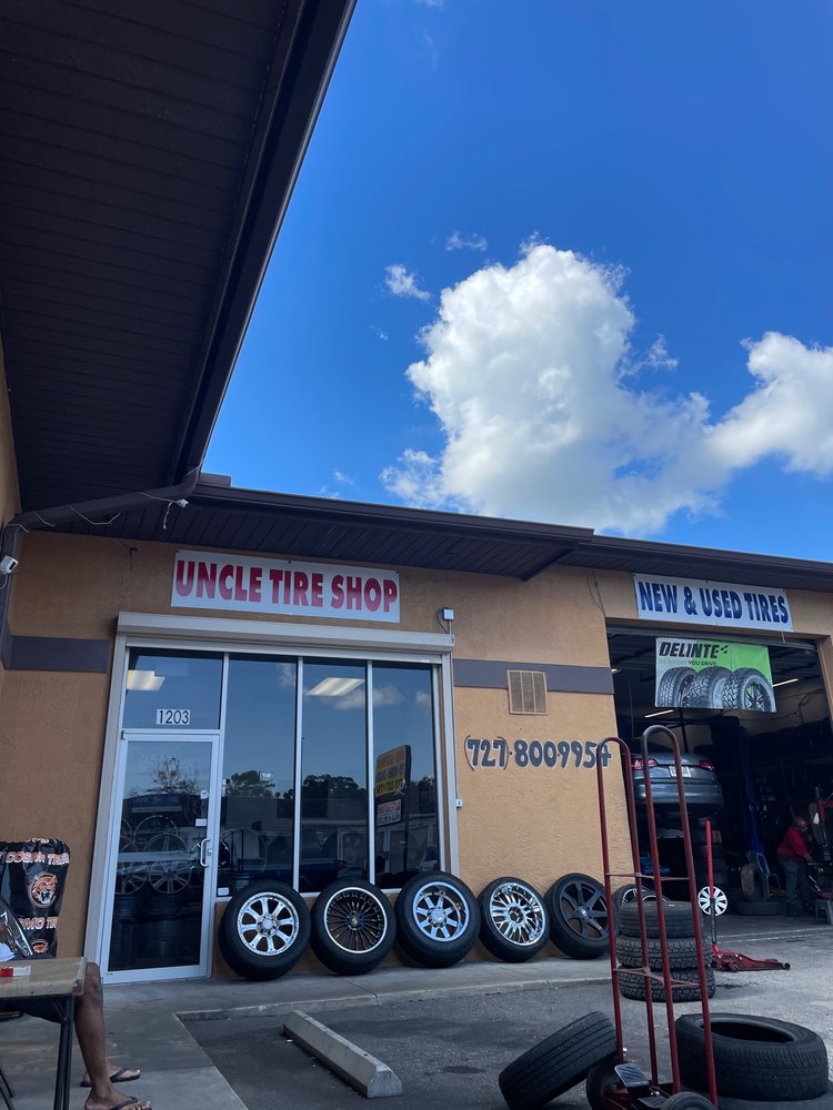 Uncle Tire's Shop, St. Petersburg Roadtrippers