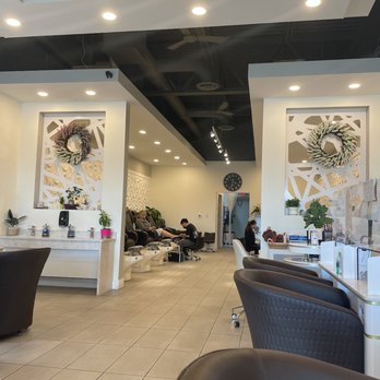 PUR Nail Spa - Interior - Nail Salons Near Me - Indianapolis, Indiana PUR Nail Spa - Interior - Nail Salons Near Me - Indianapolis, Indiana