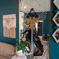 Evolet Eve & Cora Coffee - Decor