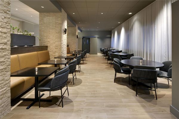 Hyatt Regency Milwaukee by null