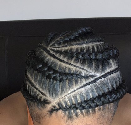 Braids Experts By MIMI by null