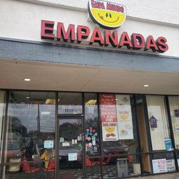 Exterior outside entrance of Empa Mundo - Irving, Texas Exterior outside entrance of Empa Mundo - Irving, Texas