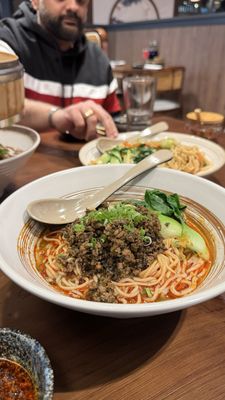 Yu's Noodle Shop by null