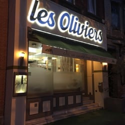 Les Oliviers