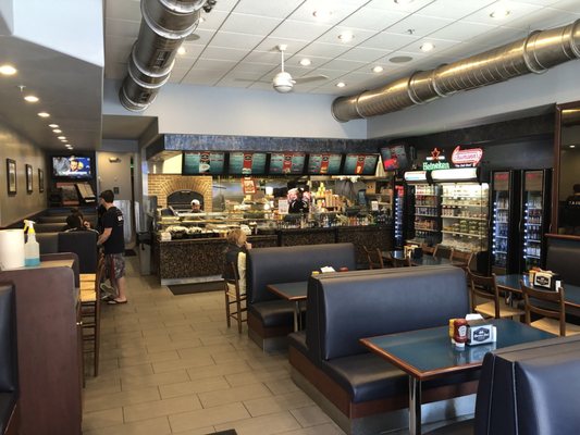 Harbor East Delicatessen & Pizzeria by null