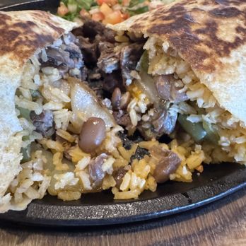 Papi's Mex Grill - Fajita Burrito with Carne Asada - Mexican Near Me - Fresno, California Papi's Mex Grill - Fajita Burrito with Carne Asada - Mexican Near Me - Fresno, California