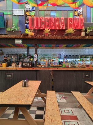 Comedor Lucerna by null