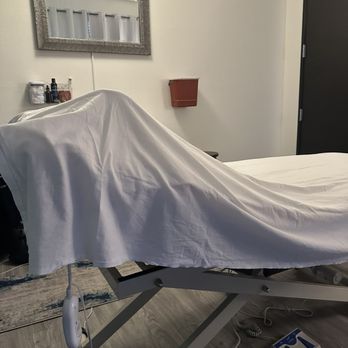 Enrich Acupuncture - The rooms are very clean and peaceful. - Acupuncture Near Me - Las Vegas, Nevada Enrich Acupuncture - The rooms are very clean and peaceful. - Acupuncture Near Me - Las Vegas, Nevada