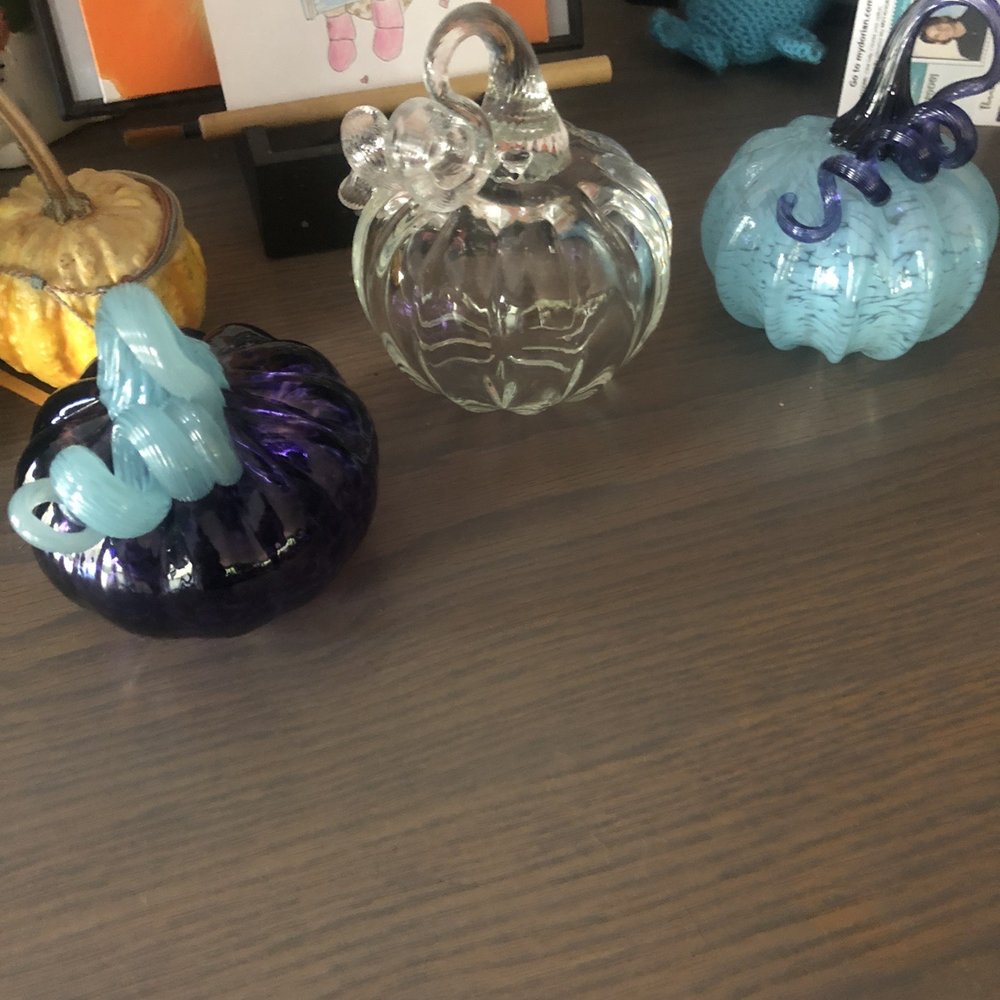 My pumpkin was the clear pumpkin! It will be a gift for my mom. My pumpkin was the clear pumpkin! It will be a gift for my mom.