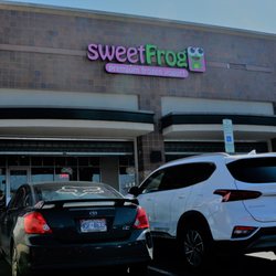 sweetFrog Premium Frozen Yogurt - Friends Kids Love this Place