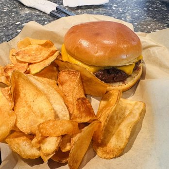 Mason Jar - old school burger with cheddar and house chips ($13.75 as of 06/26) - Bars Near Me - Kansas City, Kansas Mason Jar - old school burger with cheddar and house chips ($13.75 as of 06/26) - Bars Near Me - Kansas City, Kansas