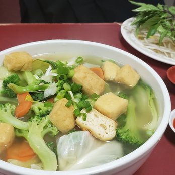 Pho Tien Thanh - Rice noodles with vegetables and tofu XL size 12.95 - Vietnamese Near Me - Toronto, Ontario Pho Tien Thanh - Rice noodles with vegetables and tofu XL size 12.95 - Vietnamese Near Me - Toronto, Ontario