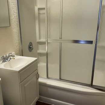 Otesse - Bathroom - Home Cleaning Near Me - Eugene, Oregon