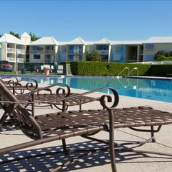 Ocean Walk Apartments - Swimming Pool