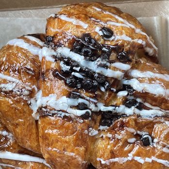 Kona Coffee District - Chocolate croissant - Coffee & Tea Near Me - Lake Forest, California