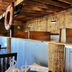 The Yabby Hut - Inside