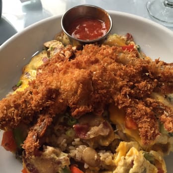 26 Beach Restaurant - Crabbiliciousness! - New American Near Me - Venice, California