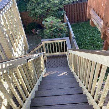 Loudoun Deck and Fence - Fences & Gates Near Me - Round Hill, Virginia