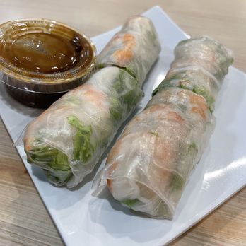 Pho Wynn - Shrimp Spring Rolls - Vietnamese Near Me - Visalia, California Pho Wynn - Shrimp Spring Rolls - Vietnamese Near Me - Visalia, California