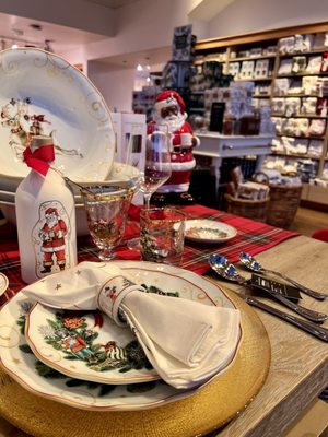 Williams-Sonoma by null
